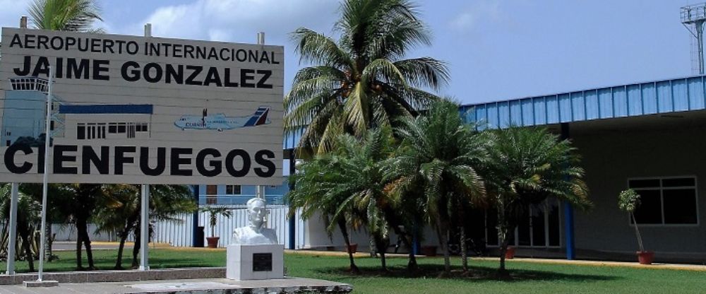 Jaime González Airport